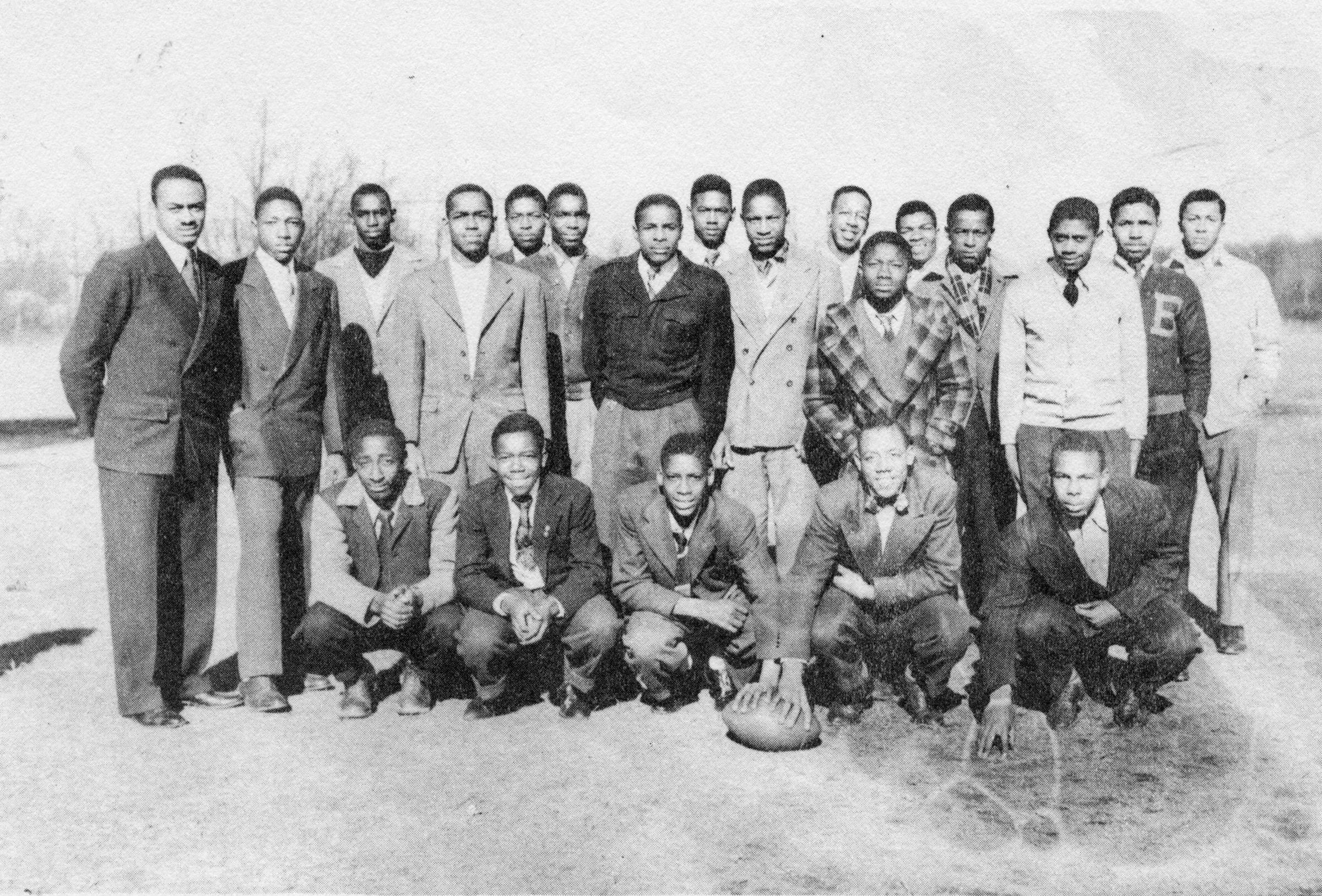 Football Squad (cropped)--1947 Lakelander Yearbook