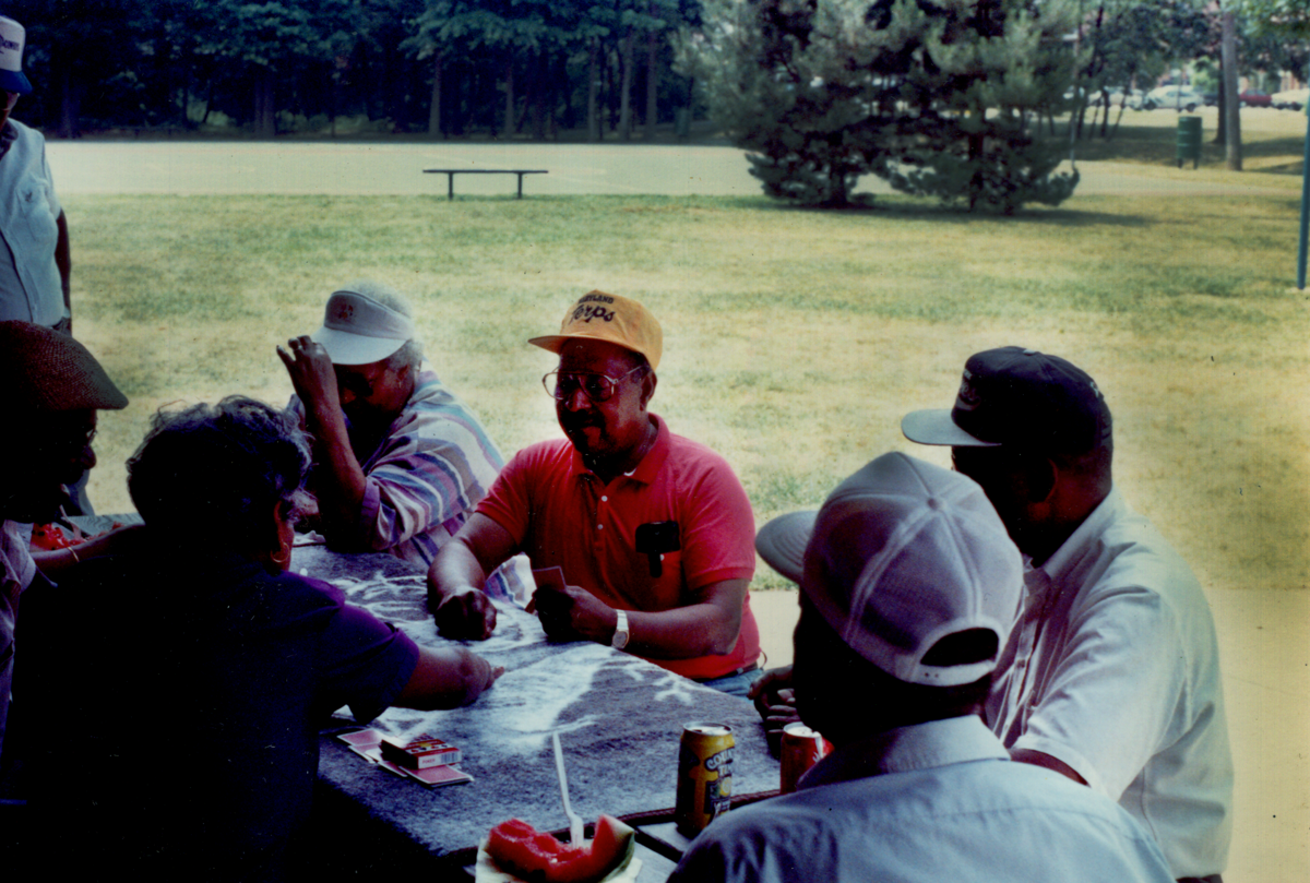 Dervy Lomax and others at Lakeland Park, July 1991.