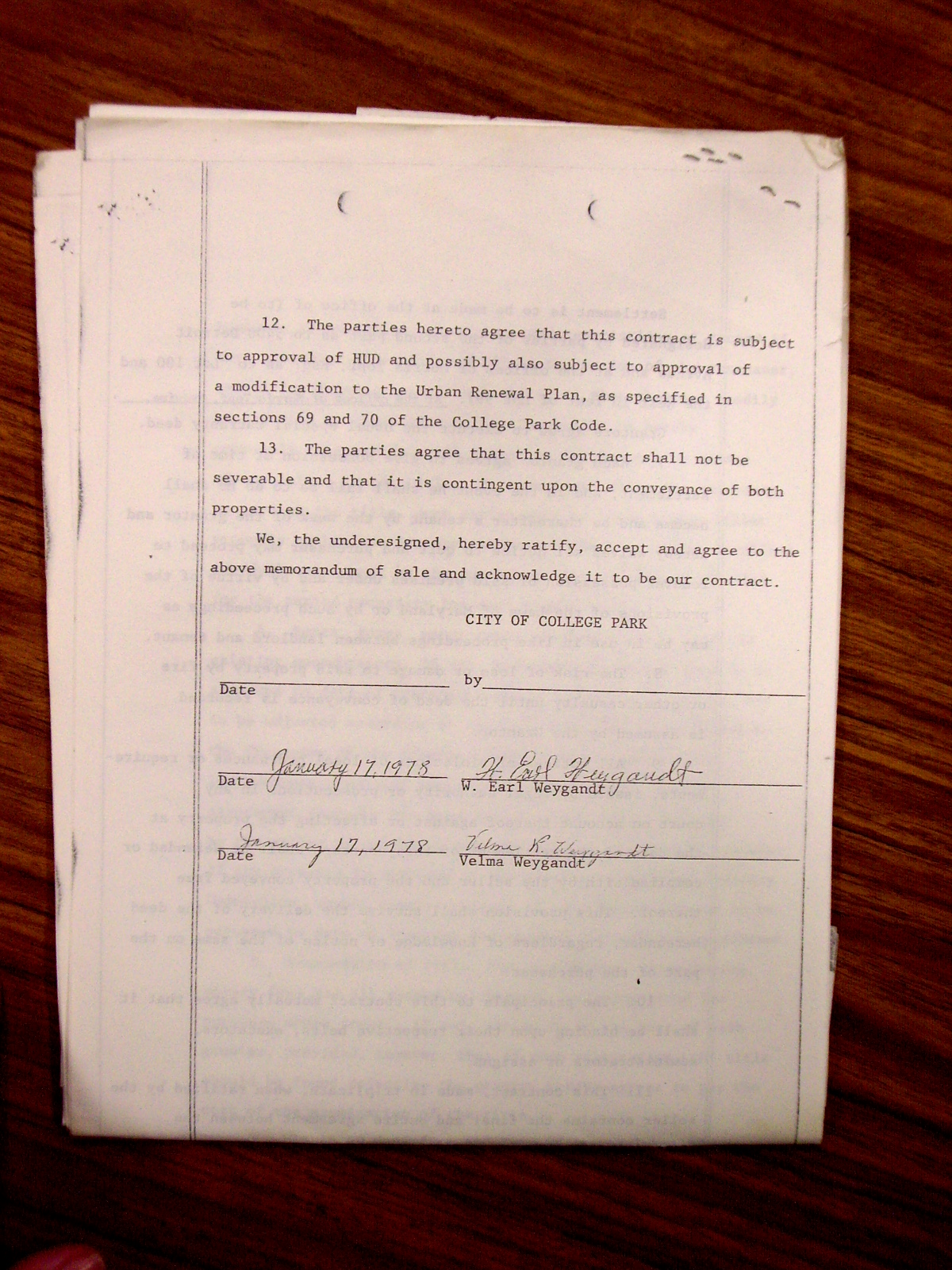 Contract between City of College Park and W. Earl and Velma Weygandt