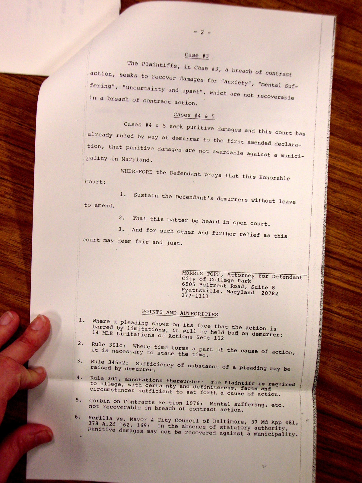 Memorandum from Jack Callahan to Leon Shore, enclosing a letter from Mr. Morris Topf giving the status of the Weygandt suit