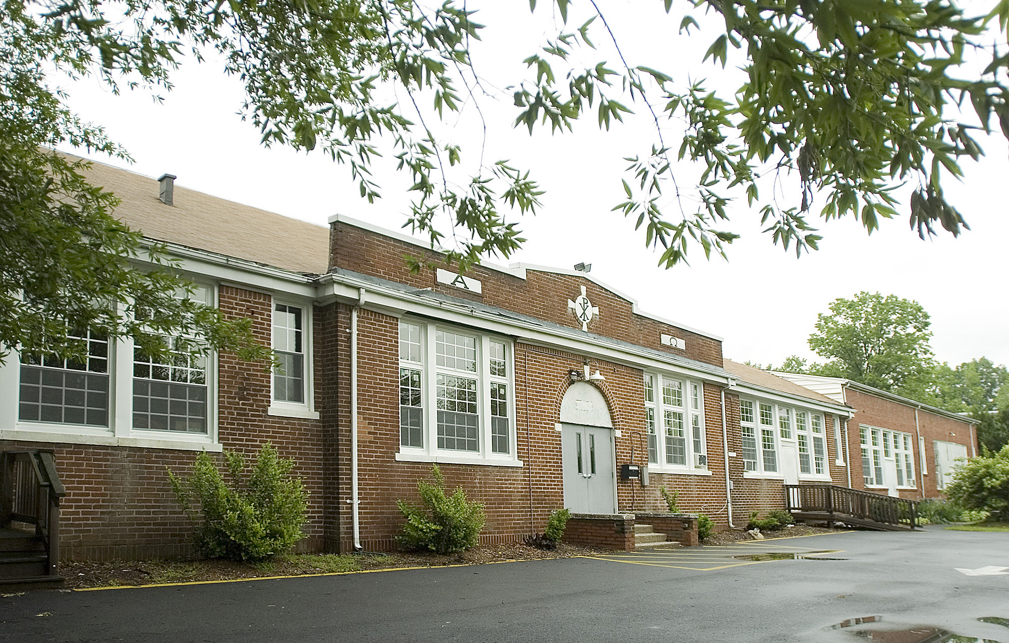 Lakeland High School Building